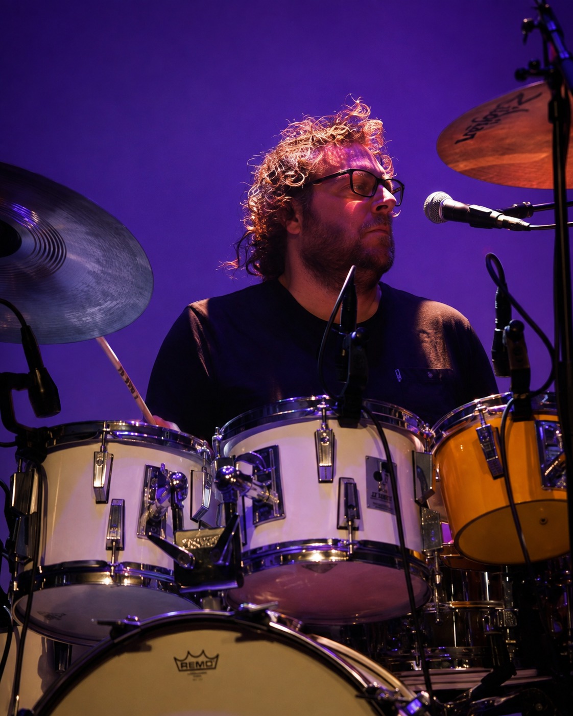 Jago Agricola, drummer van Club Le Bon