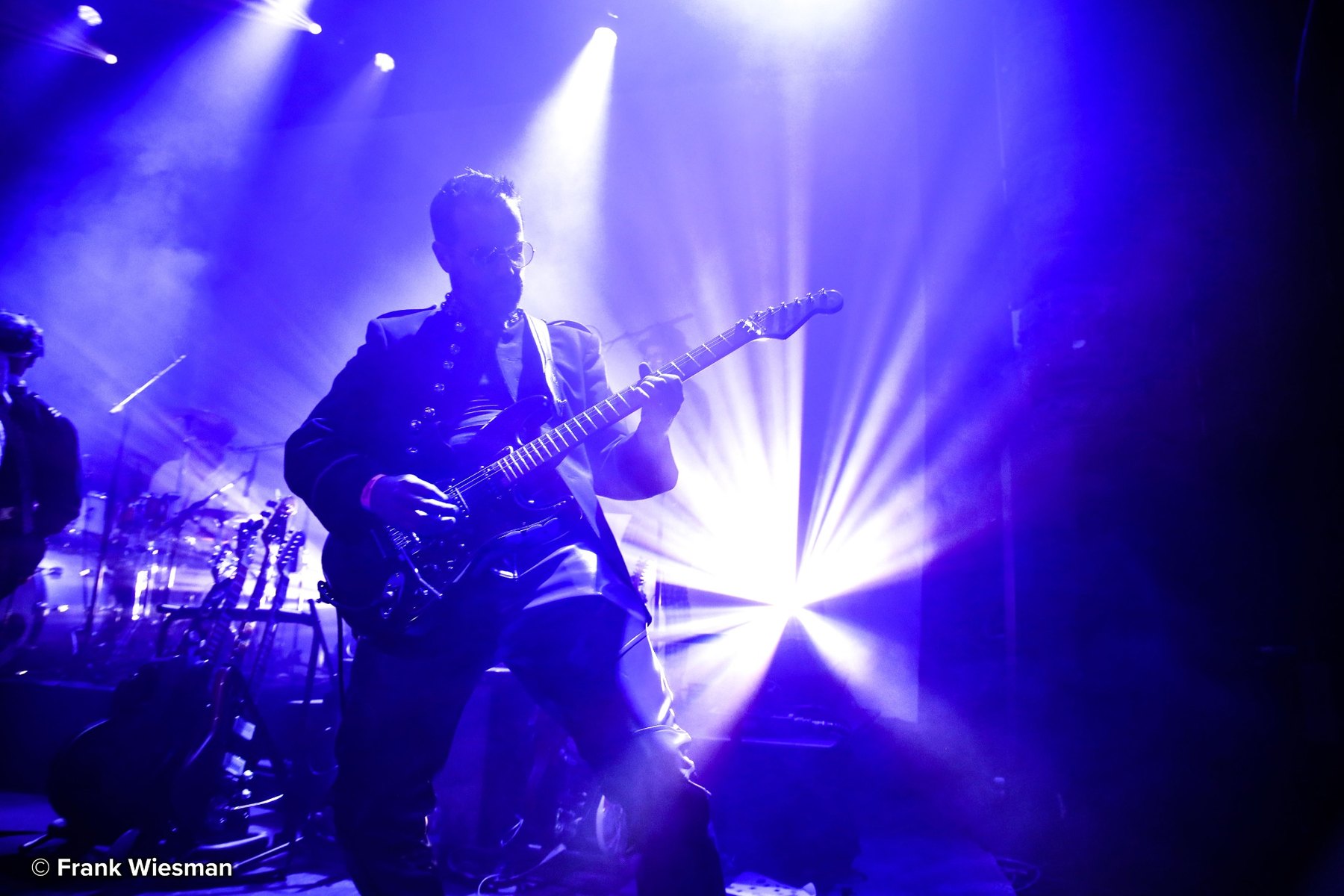 Club Le Bon live in blauw tegenlicht